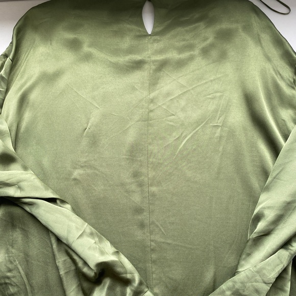 Zara Blouse - Picture 2 of 5